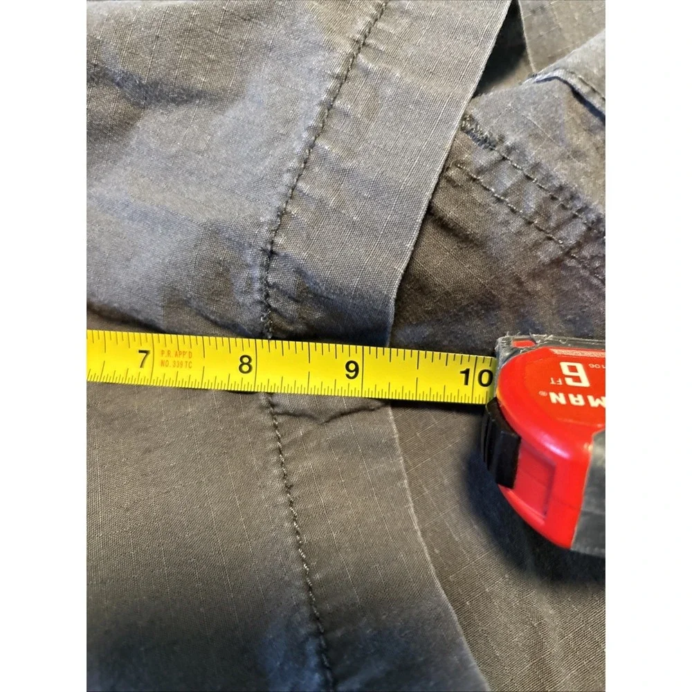 Levis excellent no